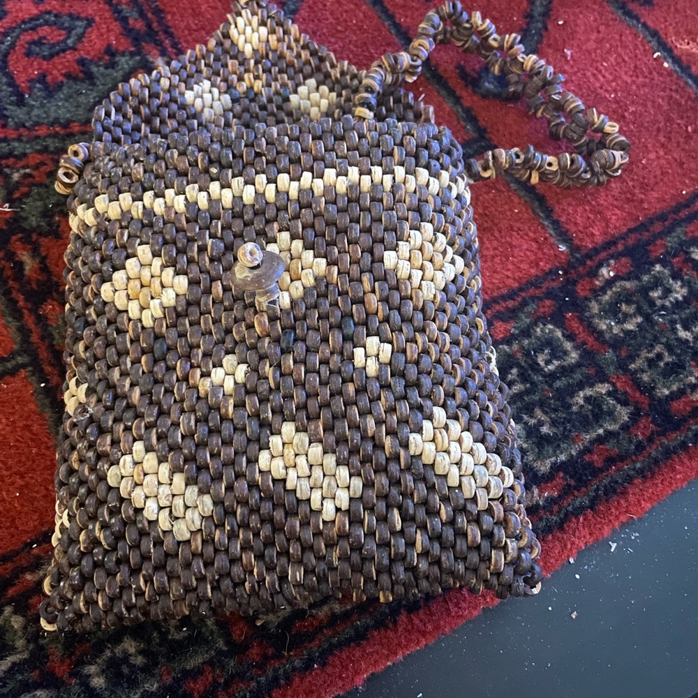 Coconut shoulder bag